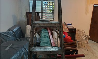 CASA BETANIA 285M 5 HABITACIONES TERRAZA AMPLIA CERCADA