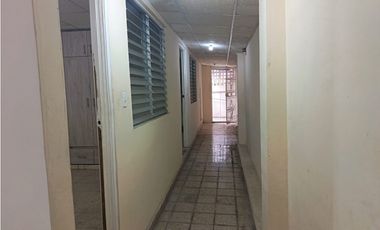 CASA BETANIA 285M 5 HABITACIONES TERRAZA AMPLIA CERCADA