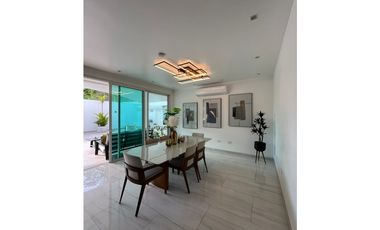 LUJOSA ESQUINA EN ALTOS DE PANAMA  HORIZONTES II 600M 4 HABITAC