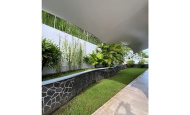 LUJOSA ESQUINA EN ALTOS DE PANAMA  HORIZONTES II 600M 4 HABITAC