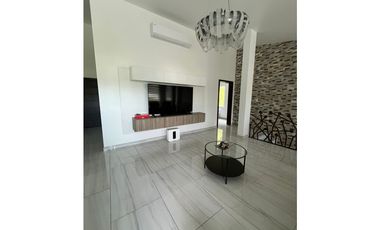 SE VENDE CASA EN ALTOS DE PANAMA  HORIZONTES II 600M 4 HABITACIONES