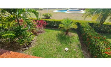 SE VENDE CASA LAS LAJAS VILLA BRISAS DE LAJAS 3 HABITACIONES AMOBLADO