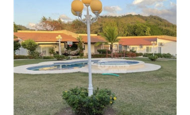 SE VENDE CASA LAS LAJAS VILLA BRISAS DE LAJAS 3 HABITACIONES AMOBLADO