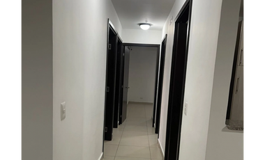 SE VENDE APARTAMENTO EN EL CRISOL PH ALTATERRA CON BALCON