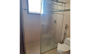 SE VENDE CASA EN SAN CARLOS PH CASA REAL 3 HABITACIONES AMOBLADO