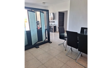 SE VENDE CASA EN SAN CARLOS PH CASA REAL 3 HABITACIONES AMOBLADO