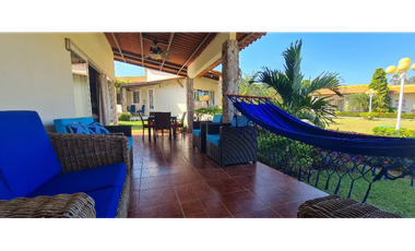 LAS  LAJAS VILLA BRISAS DE  LAJAS 3 HABITACIONES AMOBLADO