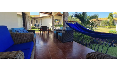 LAS  LAJAS VILLA BRISAS DE  LAJAS 3 HABITACIONES AMOBLADO