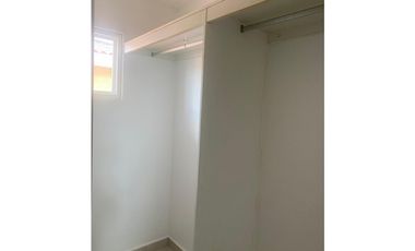 ALQUILO CASA EN BRISA DEL GOLF EN PH VILLA ALTA EN ESQUINA