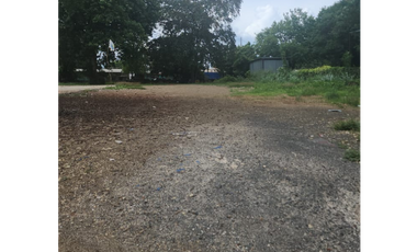 SE VENDE TERRENO COMERCIAL CHITRE 5505M FRENTE AL HOTEL AZUERO