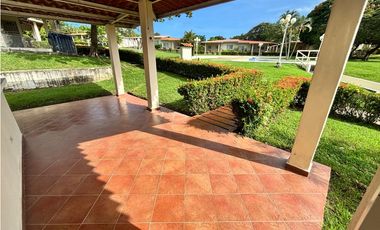 CORONADO LAS LAJAS AMOBLADA PISCINA 100 M TERRAZA