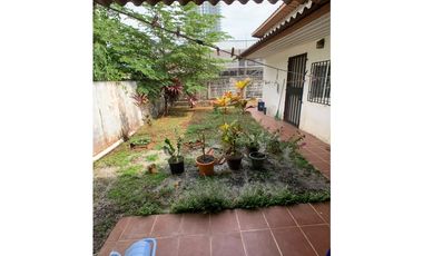 SE VENDE CASA EN VILLA DE LAS FUENTES I 5 HABITACIONES 400M Y