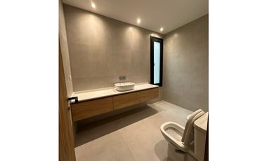 PINAMAR- CASA ISLA DEL GOLF A ESTRENAR -   ANTICIPO + CUOTAS