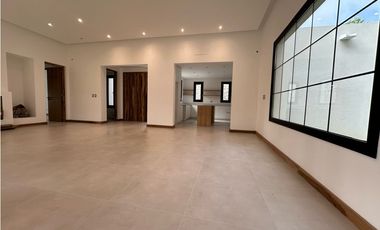 PINAMAR- CASA ISLA DEL GOLF A ESTRENAR -   ANTICIPO + CUOTAS