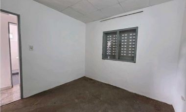 Alquilo Casa Dos Habitaciones en Caseros, Entre Ríos
