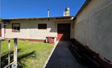 Vendo Casa y Salón en Concepción del Uruguay, Entre Ríos