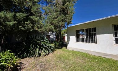 Vendo Casa y Salón en Concepción del Uruguay, Entre Ríos