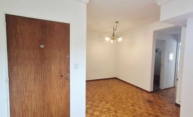VENTA DE DEPARTAMENTO 2 AMBIENTES EN VICENTE LOPEZ