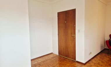 VENTA DE DEPARTAMENTO 2 AMBIENTES EN VICENTE LOPEZ