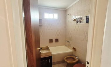 VENTA DE DEPARTAMENTO 2 AMBIENTES EN VICENTE LOPEZ