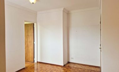 VENTA DE DEPARTAMENTO 2 AMBIENTES EN VICENTE LOPEZ