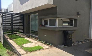 Casa en Venta en ALICAHUE 7280