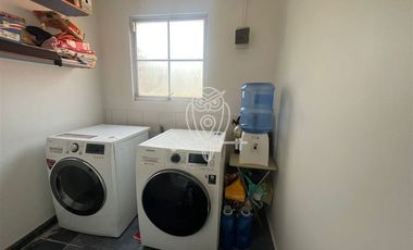 Casa en Venta en Cercano a Av el Cerro