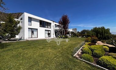 Casa en Venta en Las Brisas de Chicureo