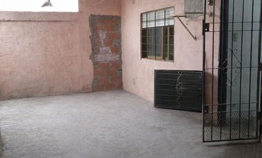 Alquiler PH Casa 3 Ambientes en Libertad, Merlo