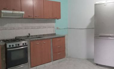 Alquiler PH Casa 3 Ambientes en Libertad, Merlo