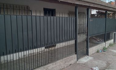 Alquiler PH Casa 3 Ambientes en Libertad, Merlo