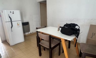 VENTA PH 3 AMBIENTES. MORÓN.