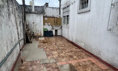 VENTA PH 3 AMBIENTES. MORÓN.