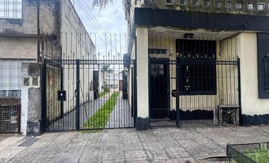 VENTA PH 3 AMBIENTES. MORÓN.