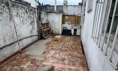 VENTA PH 3 AMBIENTES. MORÓN.