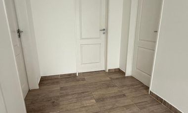 Casa - Esteban Echeverria - ALQUILER POR UN AÑO .  Pago adelantado