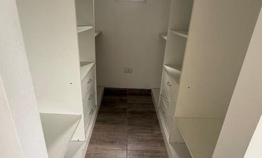 Casa - Esteban Echeverria - ALQUILER POR UN AÑO .  Pago adelantado