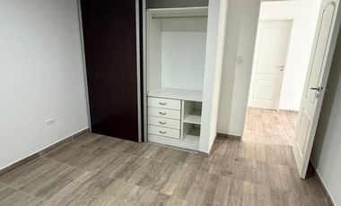 Casa - Esteban Echeverria - ALQUILER POR UN AÑO .  Pago adelantado