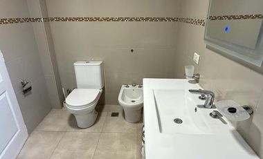 Casa - Esteban Echeverria - ALQUILER POR UN AÑO .  Pago adelantado