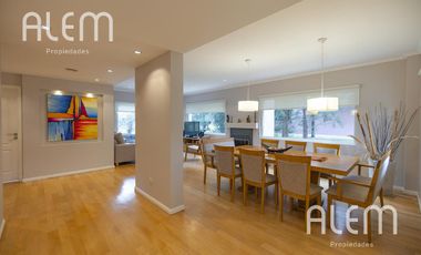 Casa en Venta en Saint Thomas Sur, Canning | 4 Dormitorios