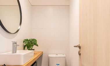 VENTA DEPARTAMENTO 3 DORMITORIOS PISO EXCLUSIVO AL FRENTE CON PARRILLERO