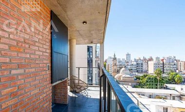 VENTA DEPARTAMENTO 3 DORMITORIOS PISO EXCLUSIVO AL FRENTE CON PARRILLERO