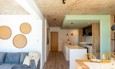 VENTA DEPARTAMENTO 3 DORMITORIOS PISO EXCLUSIVO AL FRENTE CON PARRILLERO