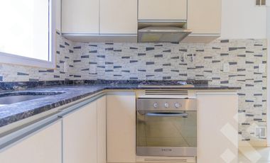 Alquiler casa 3 dormitorios con pileta B° Privado La Zagala