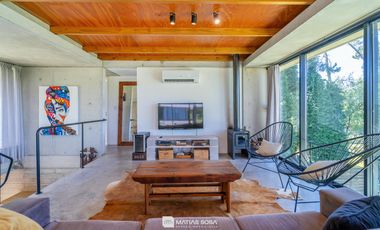 Venta - Casa 3 Ambientes con Diseño Único - Sierra de los Padres