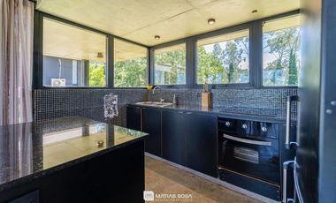 Venta - Casa 3 Ambientes con Diseño Único - Sierra de los Padres