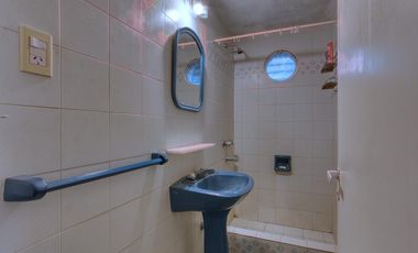 Casa en venta Oliveros 1 dormitorio jardin piscina cochera parrillero