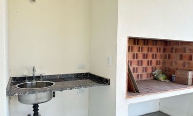 Casa a estrenar que invita a disfrutar de un estilo de vida sereno en La Federala Club de Campo