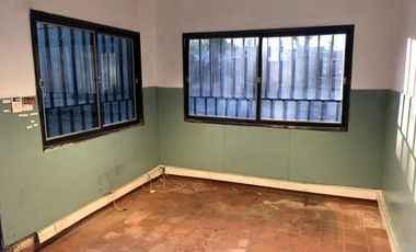 600 M2 Malvinas Argentinas. Zonif. Industrial. - ALQUILADO