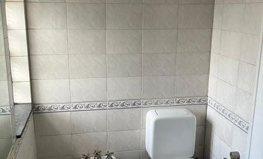 Importante Chalet en Las Lomitas
